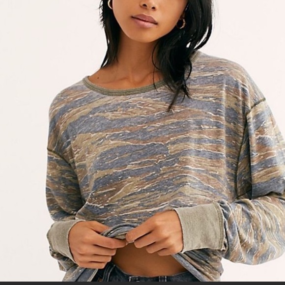 We the Free Arielle T - Picture 1 of 4